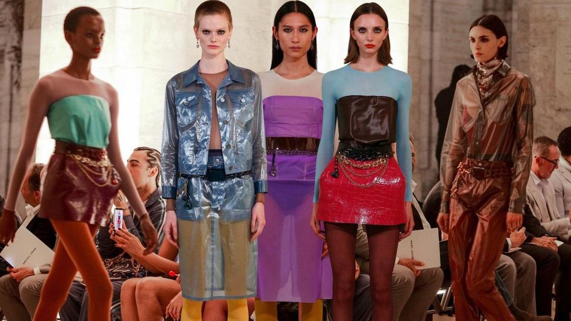 Конец эпохи: как прошел последний показ Marc Jacobs под руководством LVMH