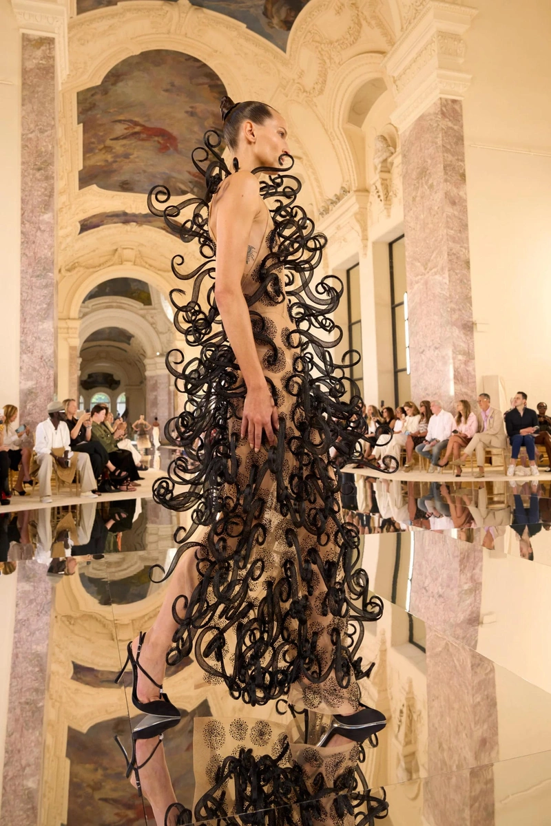 Источник: Schiaparelli